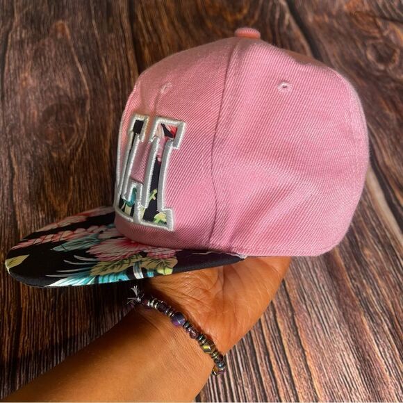 Floral Print Cali Snapback Cap Hat Pink Black Hawaiian Streetwear Women’s - Picture 3 of 8